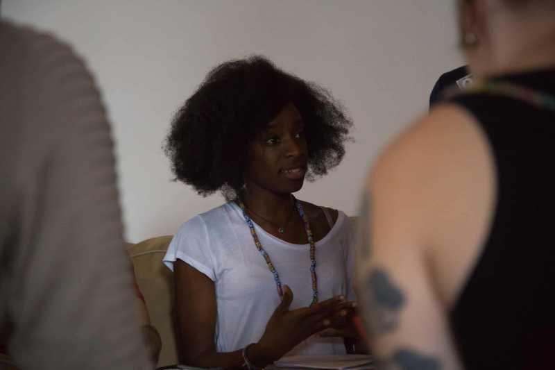 Participant is explaining something about methodologies. Participant is explaining something about methodologies.